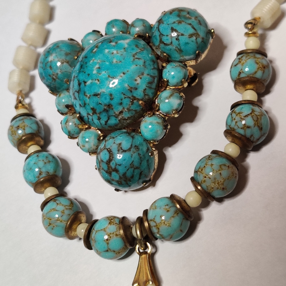 Vintage Faux Spider Turquoise Glass Necklace and Brooch Set